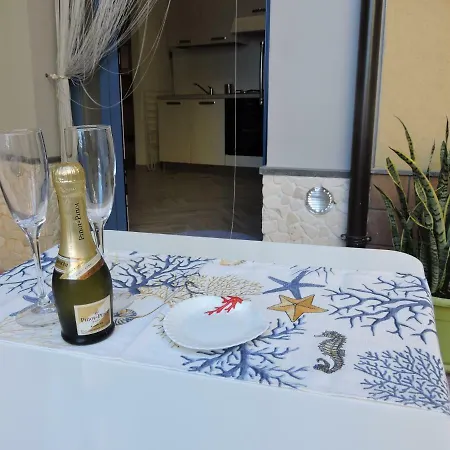 Maretna Apartman Giardini Naxos